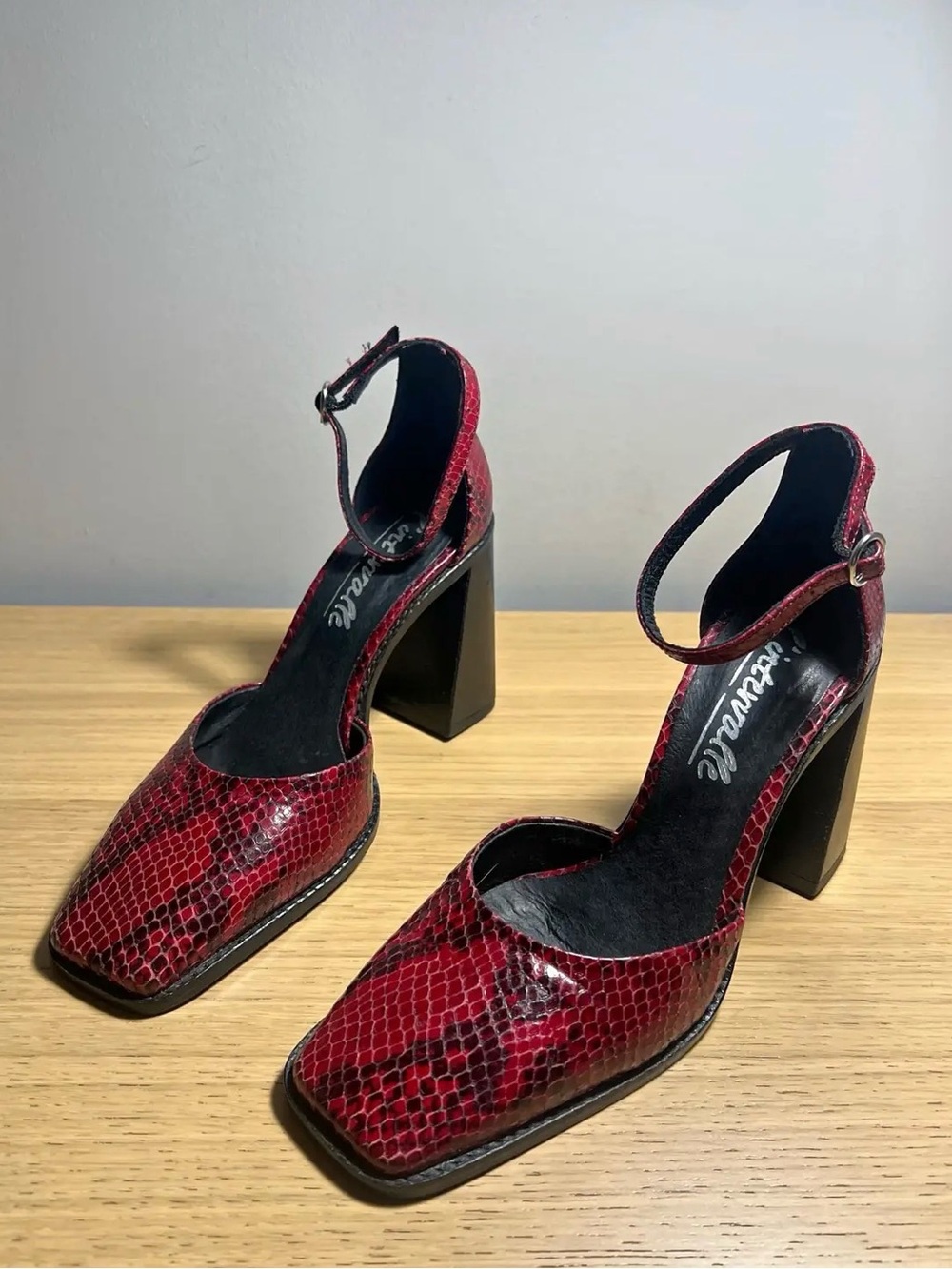 L'INTERVALLE Red Snake-Print Ankle-Strap Block Heels - Size 7